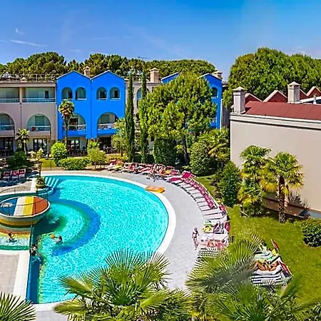 Villaggio Mare Blu 3*