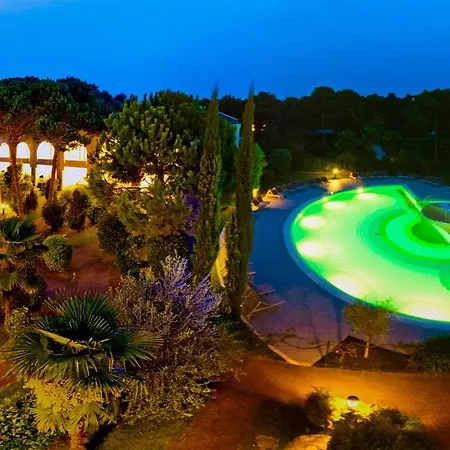 Aldeamento Turístico Villaggio Mare Blu